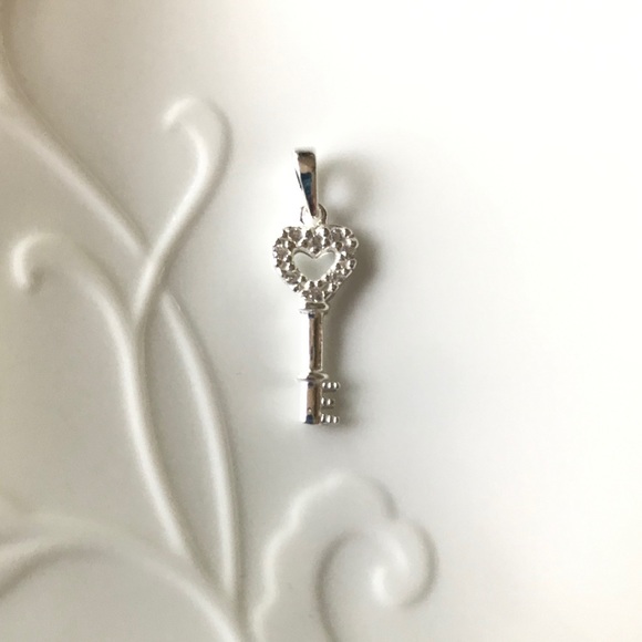 Key Sterling Silver Pendant - Picture 3 of 4